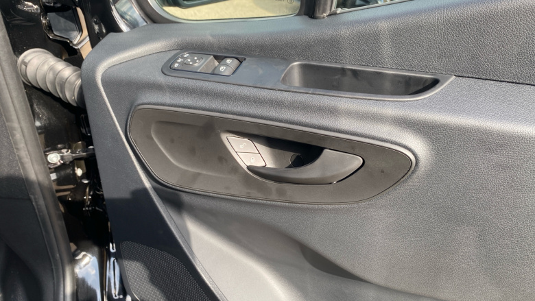 Mercedes-Benz Sprinter 315Cdi L3 Diesel Rwd 3.5t H2 Select Van